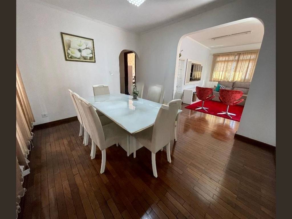 Casa com 5 quartos e 276 m² em Vila Guilhermina, Praia Grande