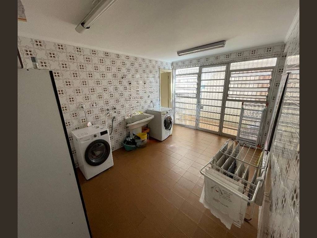 Casa com 5 quartos e 276 m² em Vila Guilhermina, Praia Grande