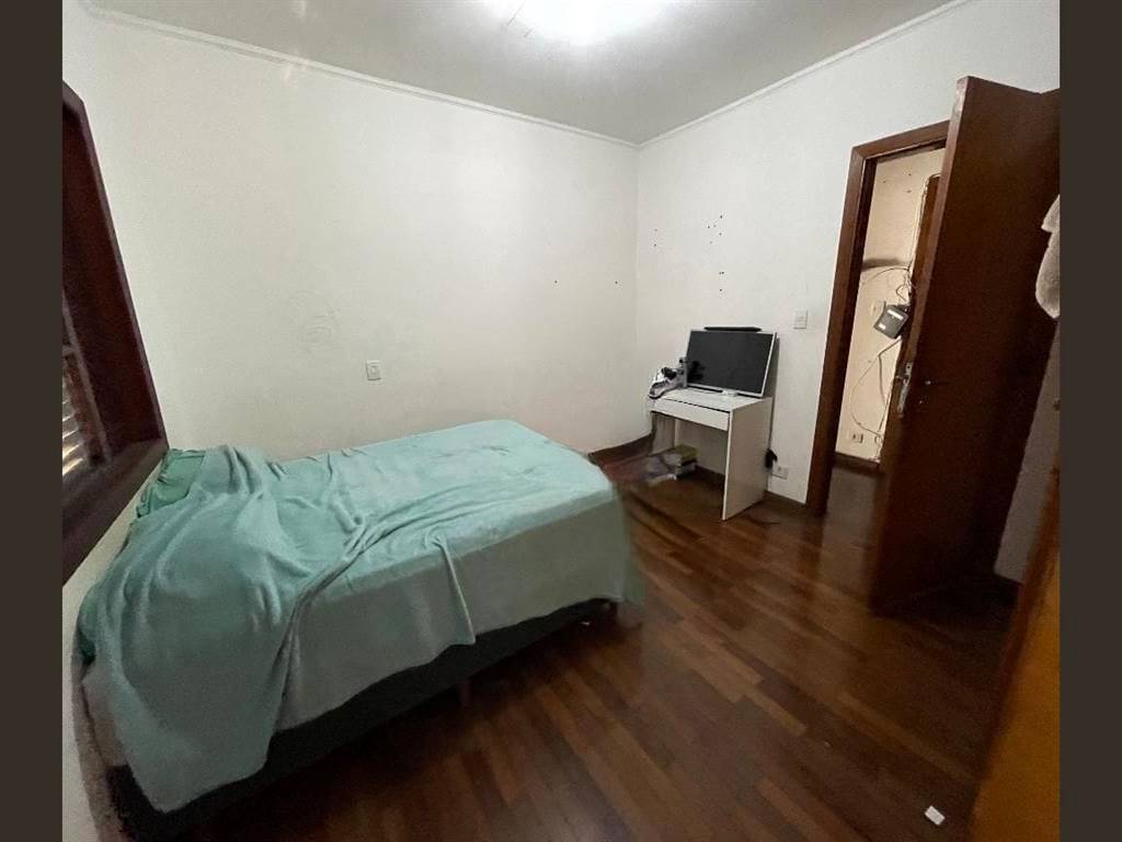 Casa com 5 quartos e 276 m² em Vila Guilhermina, Praia Grande