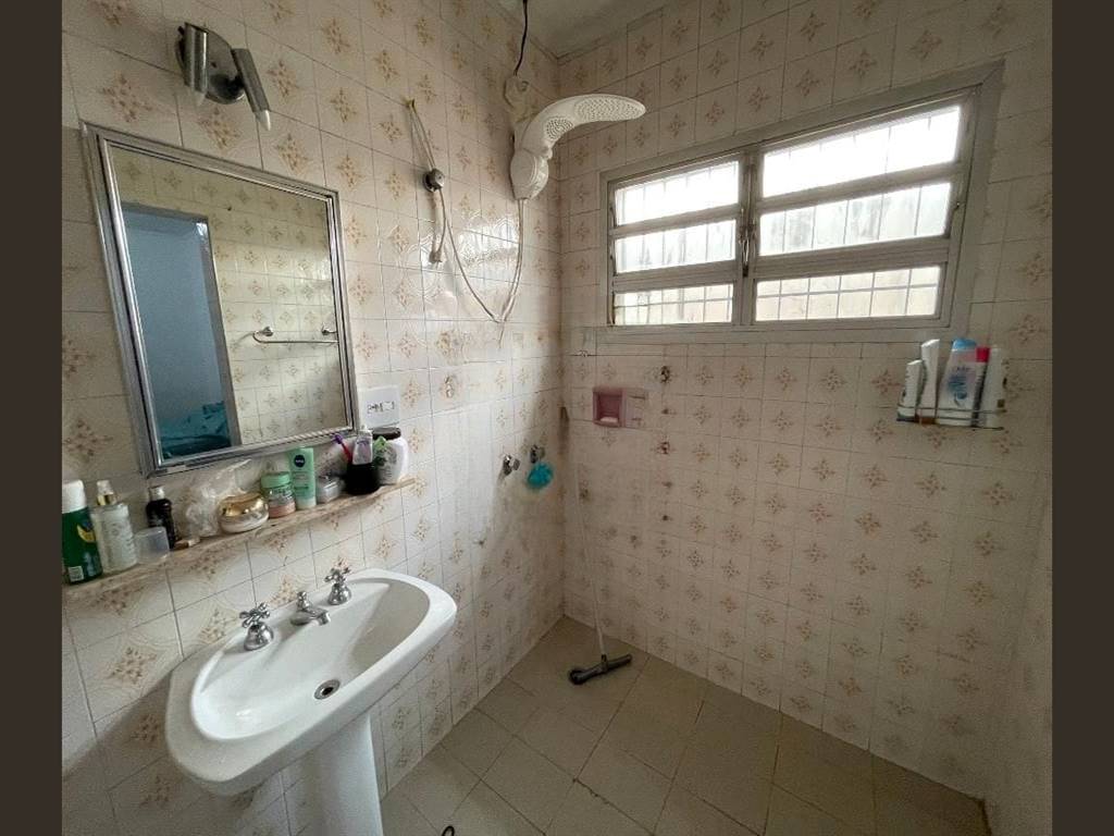 Casa com 5 quartos e 276 m² em Vila Guilhermina, Praia Grande