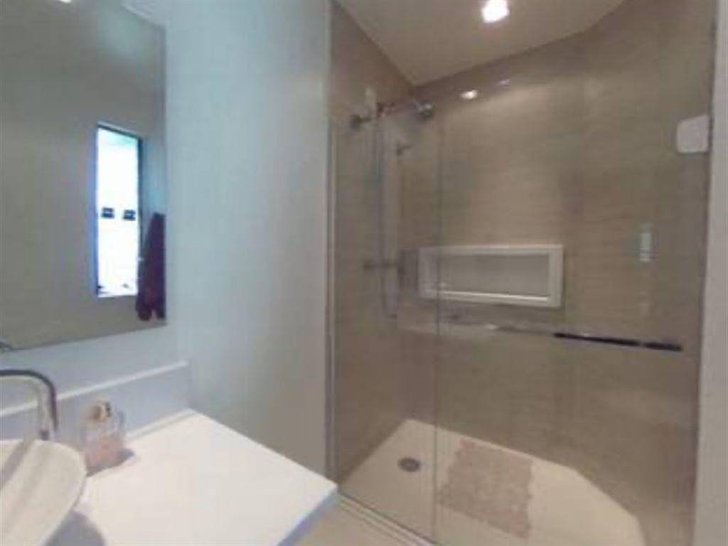 Apartamento com 4 quartos e 220 m² em Vila Guilhermina, Praia Grande