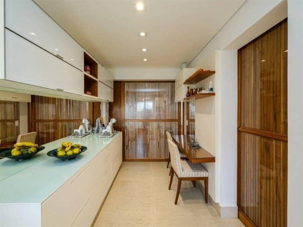 Apartamento com 3 quartos e 210 m² em Vila Guilhermina, Praia Grande