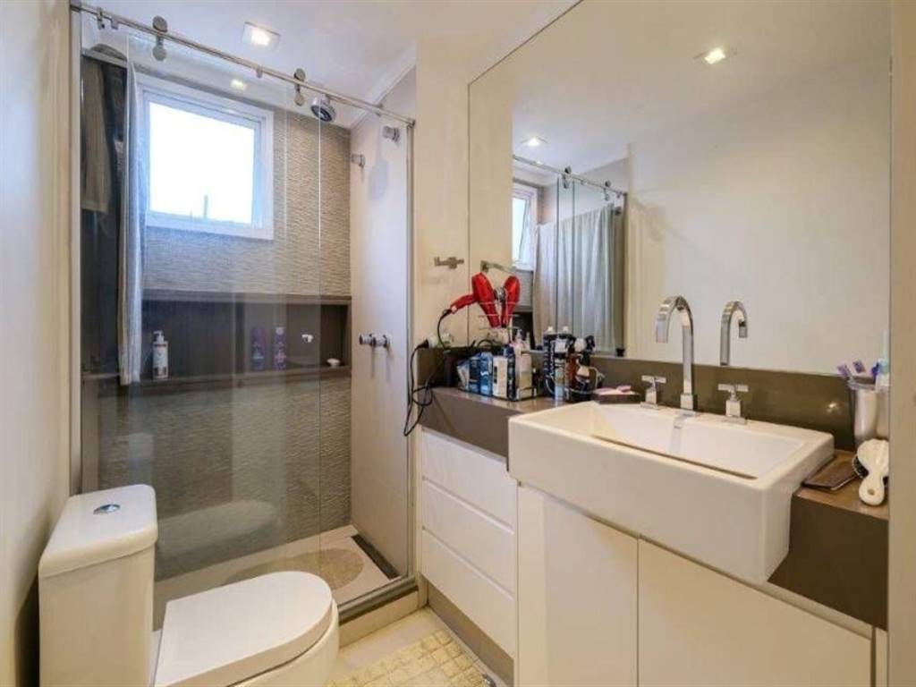 Apartamento com 3 quartos e 210 m² em Vila Guilhermina, Praia Grande