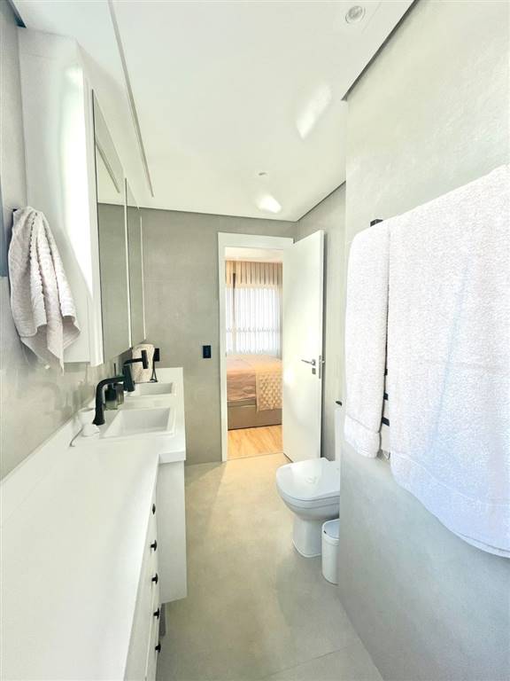 Apartamento com 4 quartos e 105 m² em Vila Guilhermina, Praia Grande