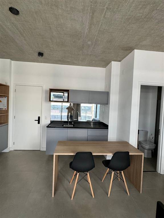 Apartamento com 1 quarto e 42 m² em Vila Guilhermina, Praia Grande