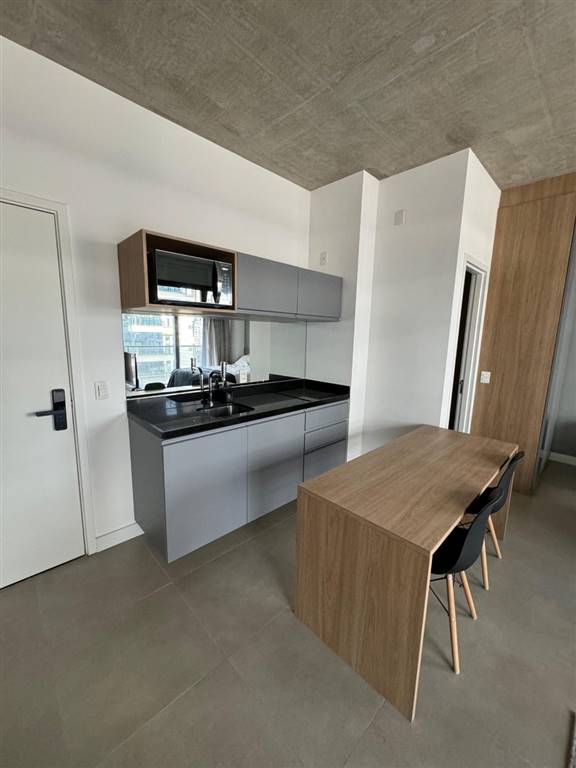 Apartamento com 1 quarto e 42 m² em Vila Guilhermina, Praia Grande