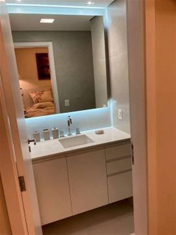 Apartamento com 3 quartos e 108 m² em Vila Guilhermina, Praia Grande