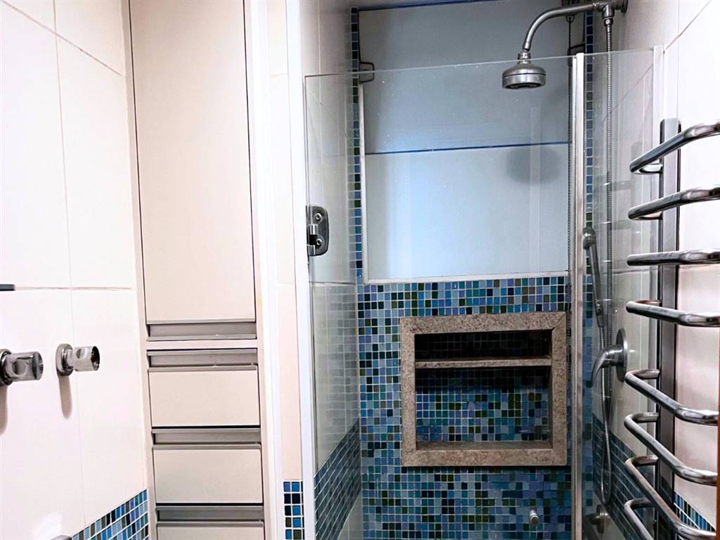 Apartamento com 4 quartos e 143 m² em Vila Guilhermina, Praia Grande