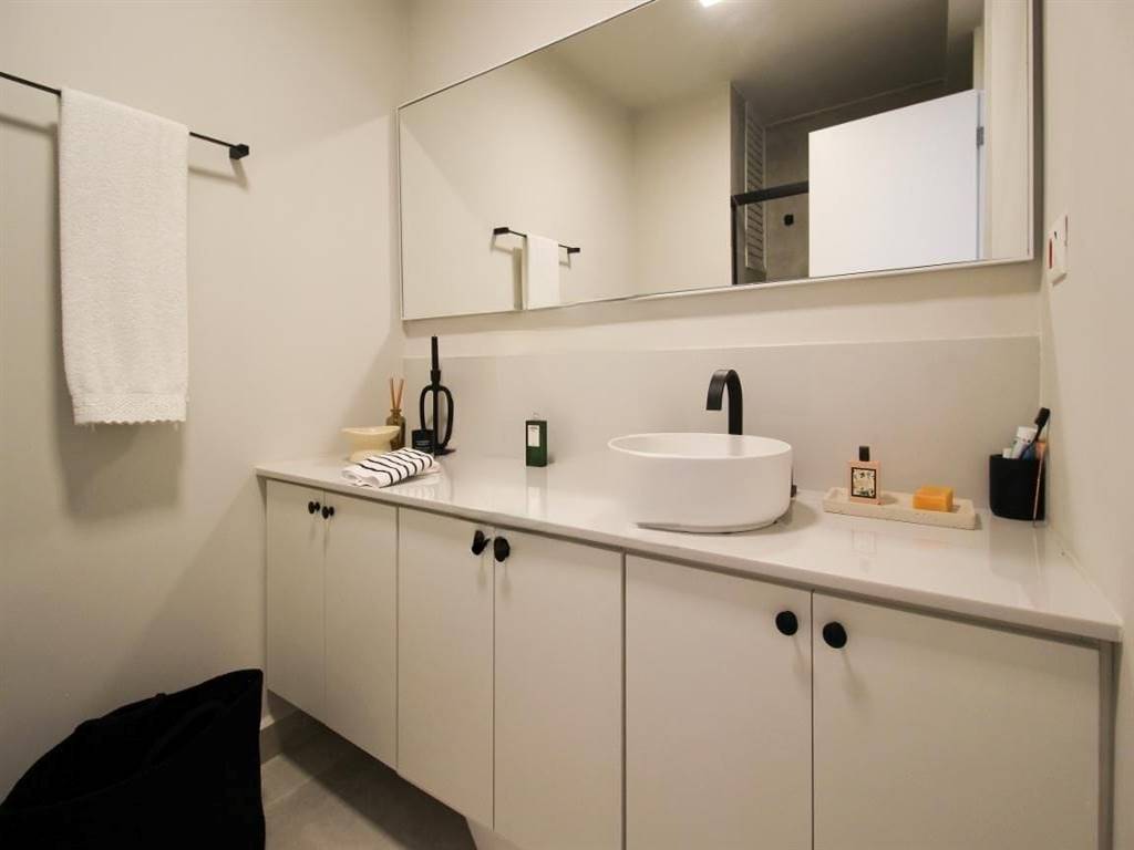 Apartamento com 2 quartos e 110 m² em Vila Guilhermina, Praia Grande