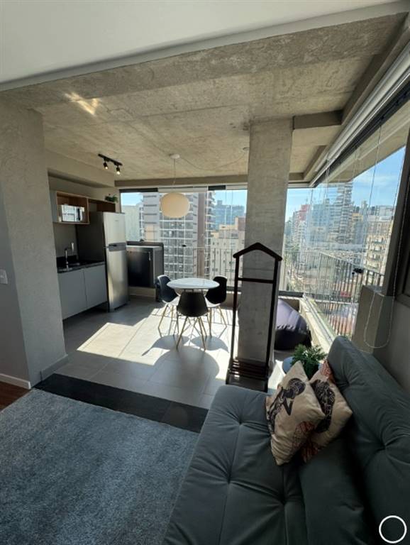 Apartamento com 1 quarto e 46 m² em Vila Guilhermina, Praia Grande