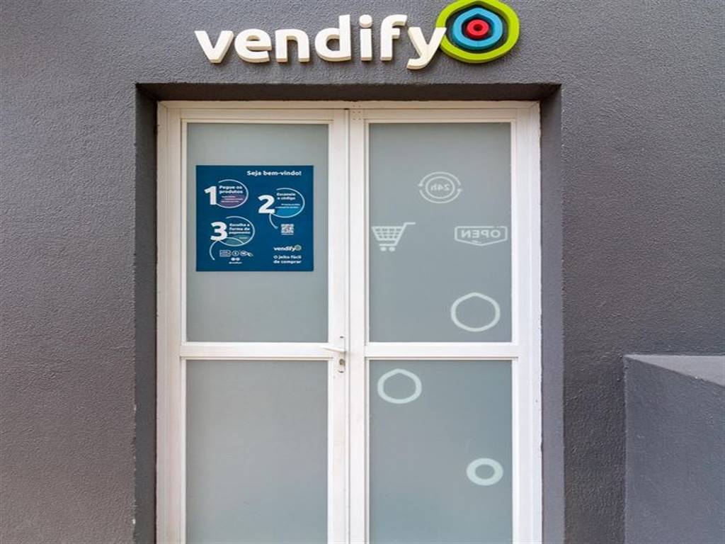 Apartamento com 2 quartos e 57 m² em Vila Guilhermina, Praia Grande