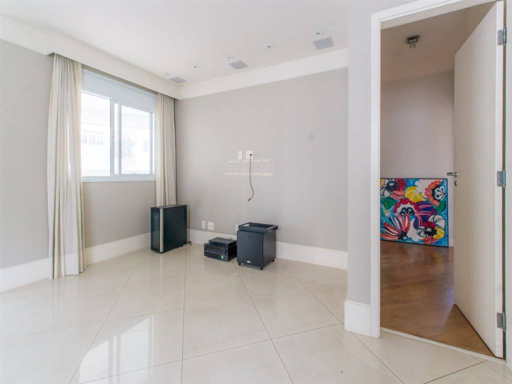 Apartamento com 3 quartos e 124 m² em Vila Guilhermina, Praia Grande