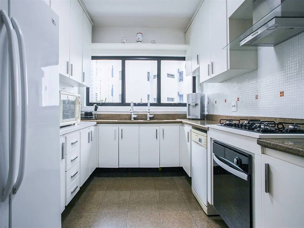Apartamento com 5 quartos e 300 m² em Vila Guilhermina, Praia Grande