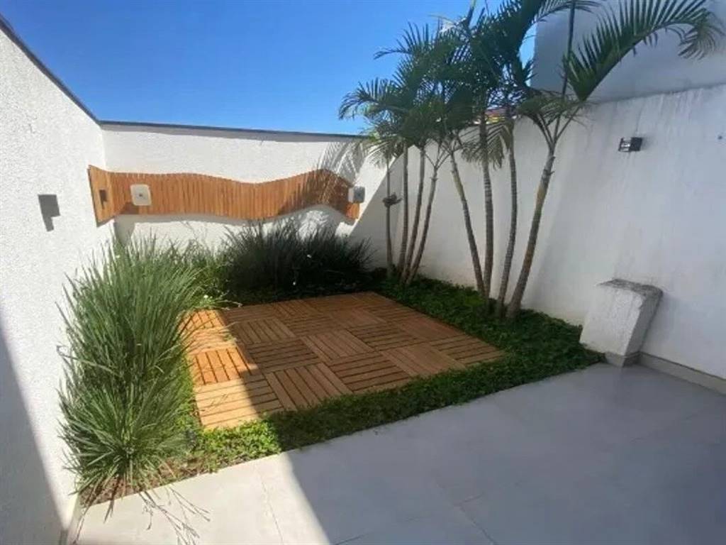 Casa com 3 quartos e 200 m² em Vila Guilhermina, Praia Grande