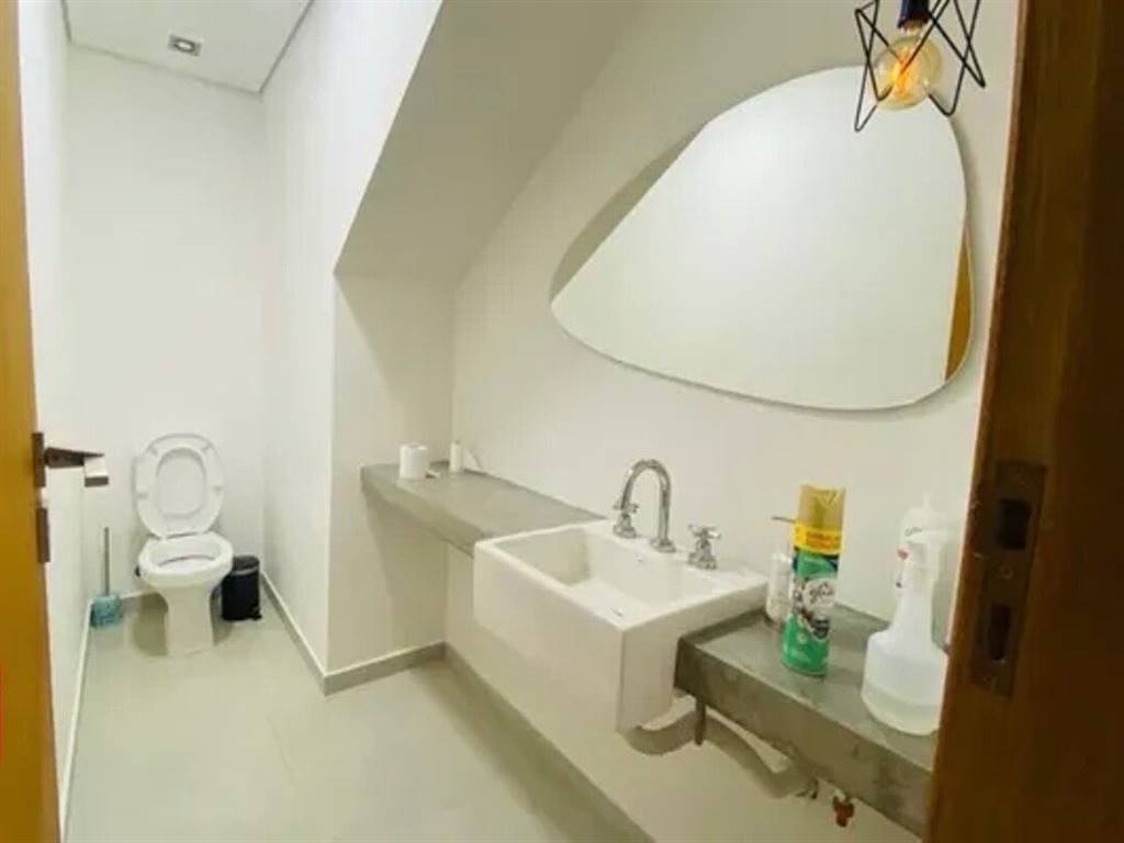 Casa com 3 quartos e 200 m² em Vila Guilhermina, Praia Grande