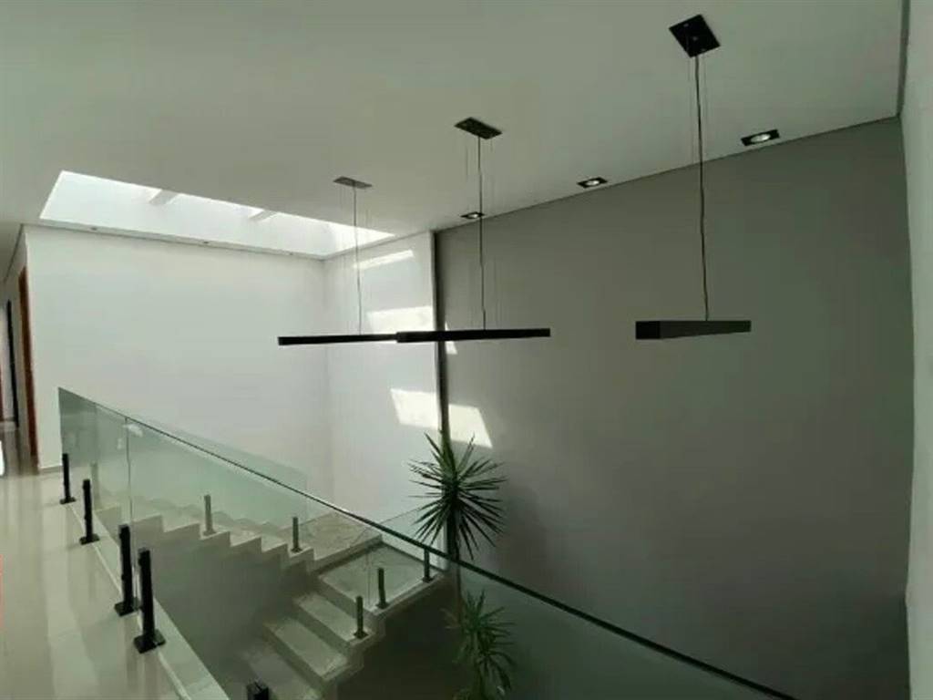 Casa com 3 quartos e 200 m² em Vila Guilhermina, Praia Grande