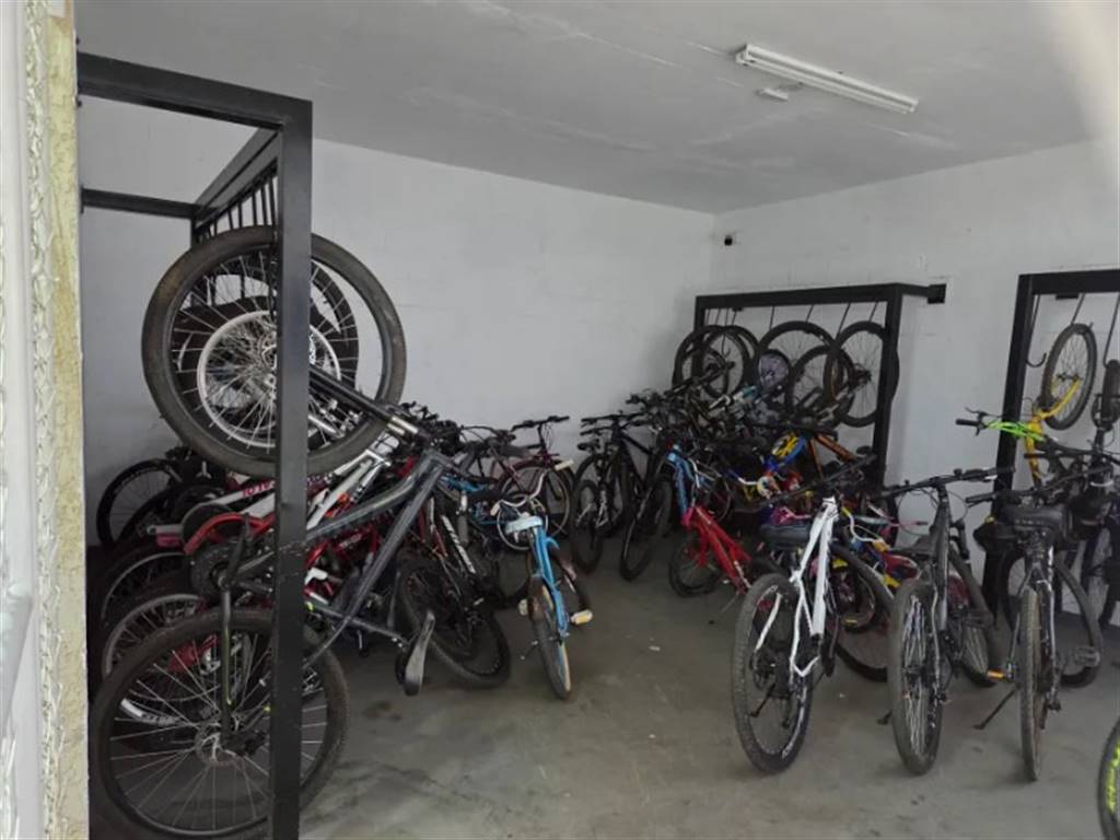 Apartamento com 2 quartos e 35 m² em Vila Guilhermina, Praia Grande