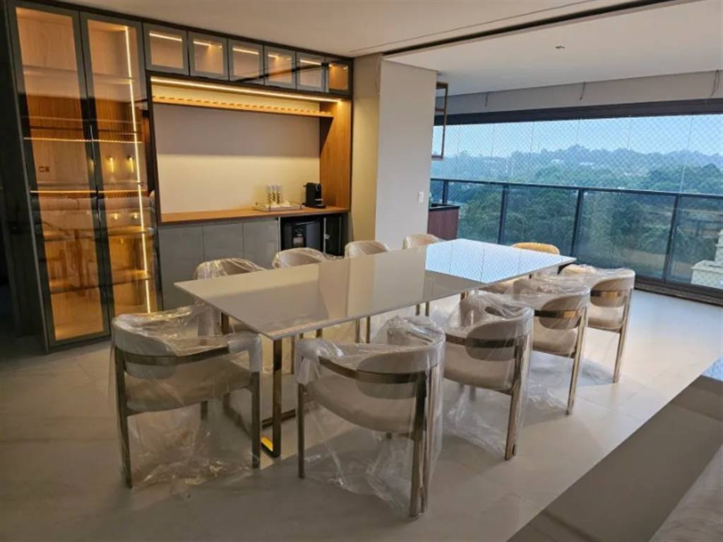 Apartamento com 3 quartos e 186 m² em Vila Guilhermina, Praia Grande