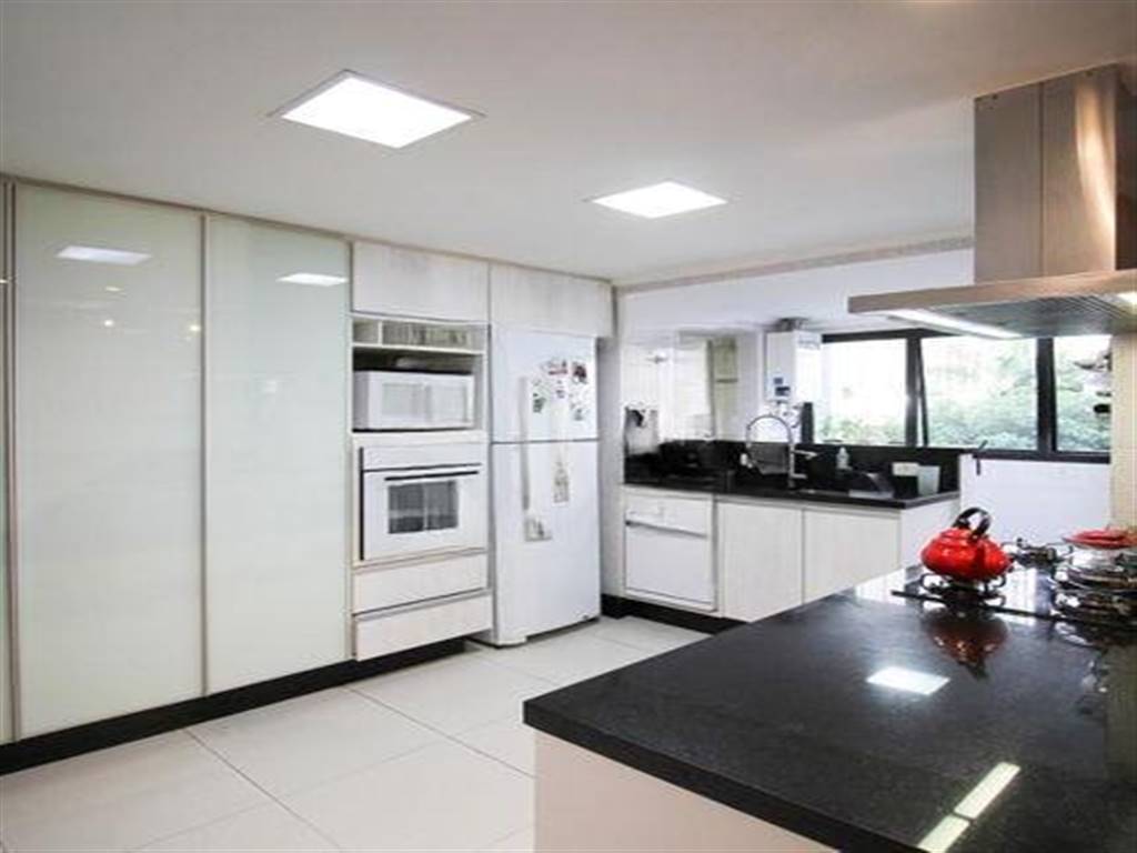 Apartamento com 4 quartos e 147 m² em Vila Guilhermina, Praia Grande