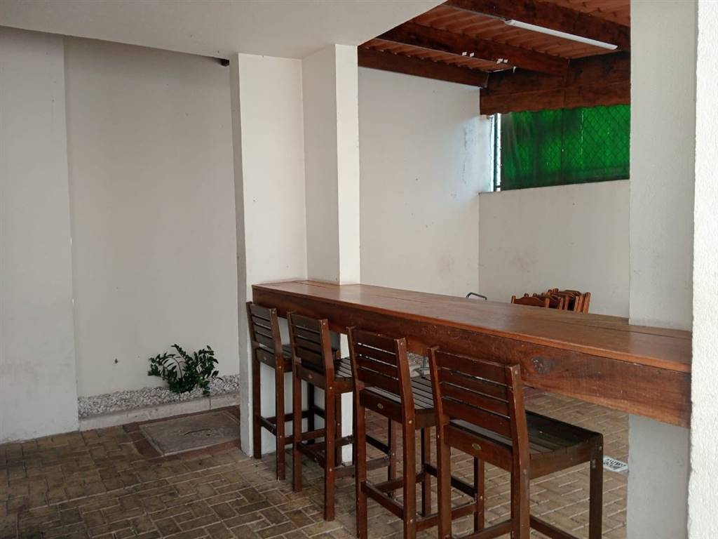 Apartamento com 2 quartos e 45 m² em Vila Guilhermina, Praia Grande