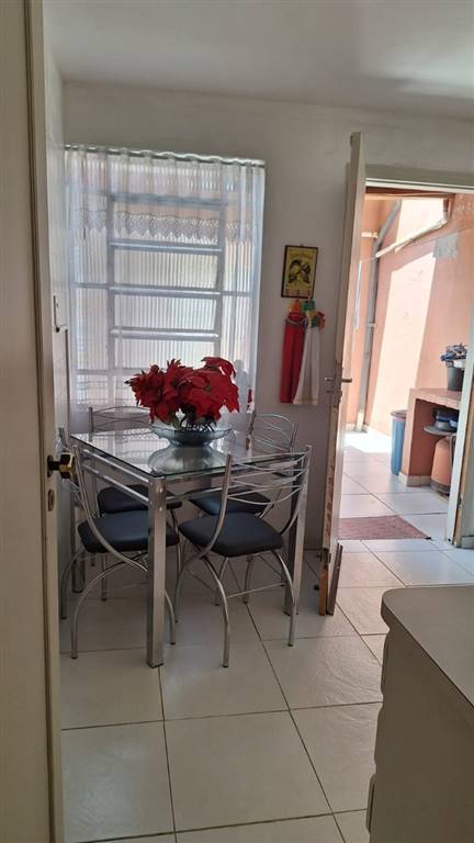 Casa com 3 quartos e 200 m² em Vila Guilhermina, Praia Grande
