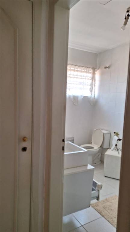 Casa com 3 quartos e 200 m² em Vila Guilhermina, Praia Grande