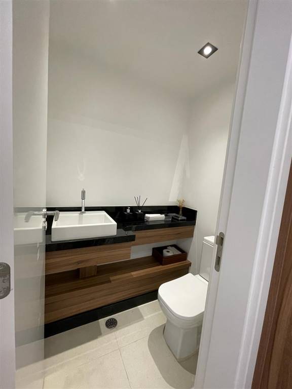 Apartamento com 3 quartos e 108 m² em Vila Guilhermina, Praia Grande