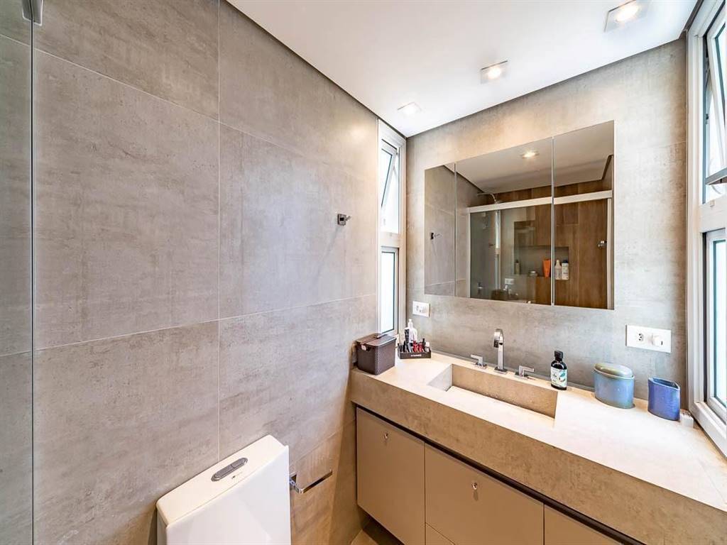 Apartamento com 3 quartos e 94 m² em Vila Guilhermina, Praia Grande