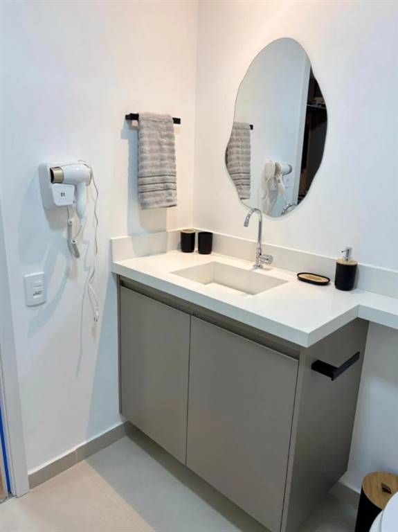 Apartamento com 1 quarto e 27 m² em Vila Guilhermina, Praia Grande