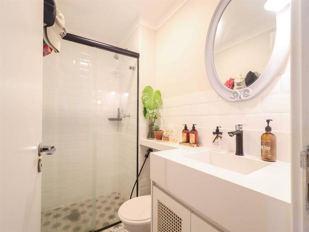 Apartamento com 2 quartos e 73 m² em Vila Guilhermina, Praia Grande