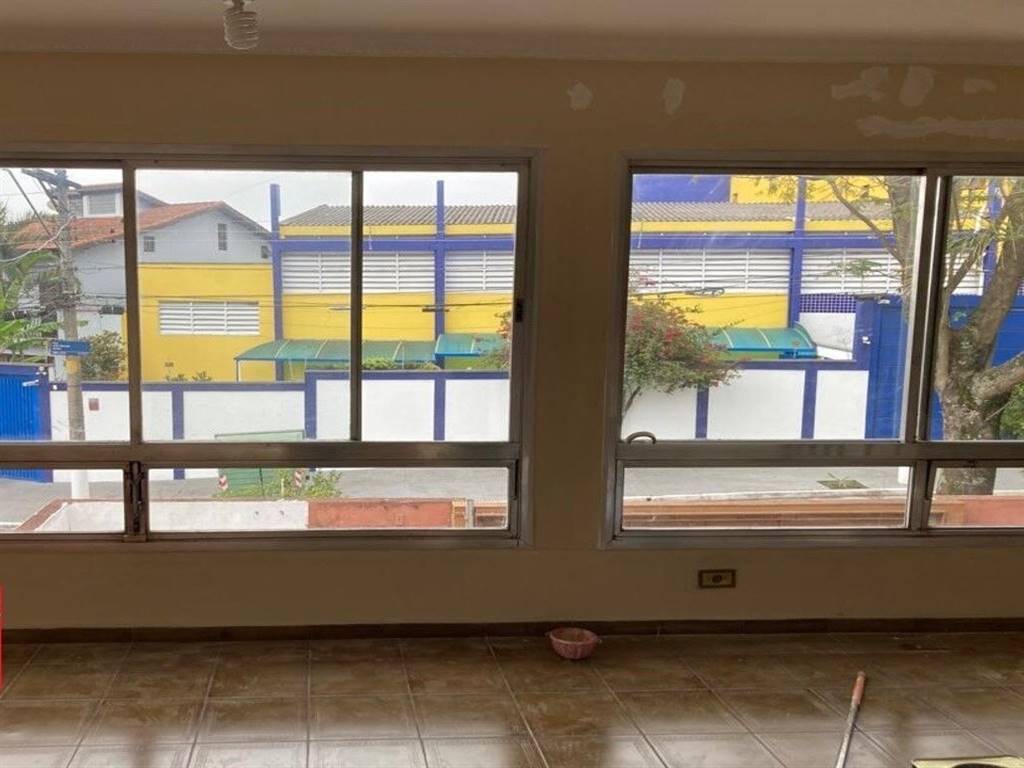 Casa com 3 quartos e 250 m² em Vila Guilhermina, Praia Grande