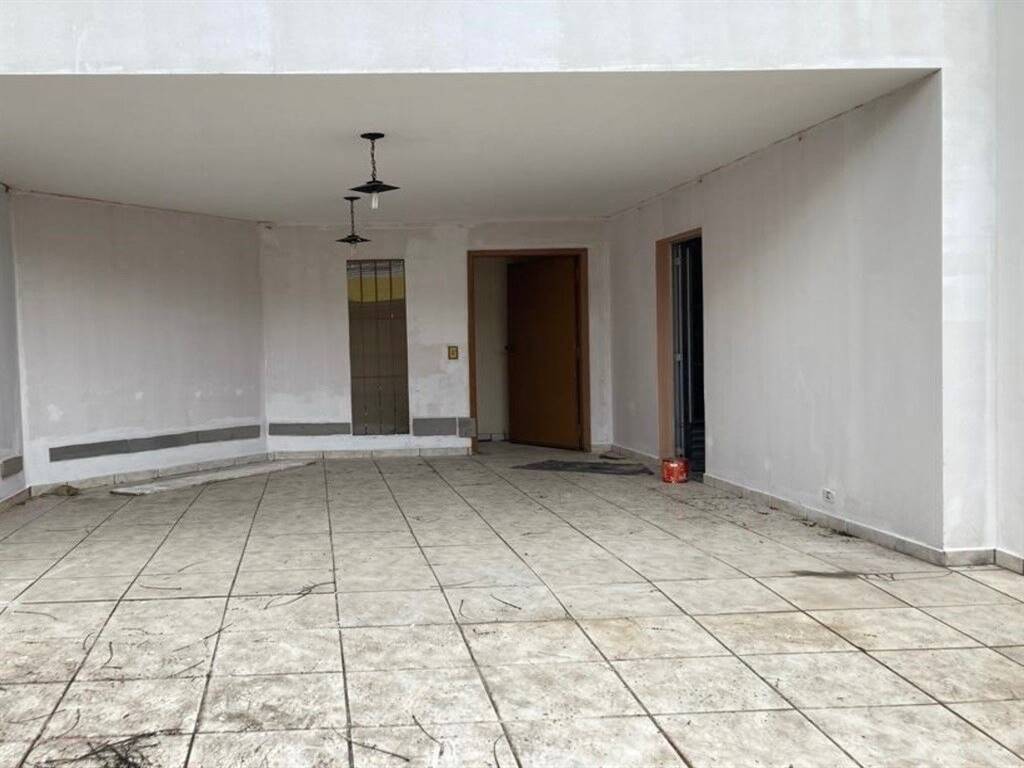 Casa com 3 quartos e 250 m² em Vila Guilhermina, Praia Grande
