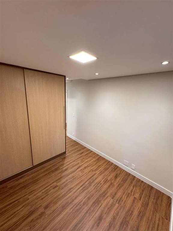 Apartamento com 2 quartos e 55 m² em Vila Guilhermina, Praia Grande