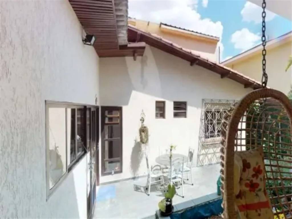 Casa com 5 quartos e 254 m² em Vila Guilhermina, Praia Grande