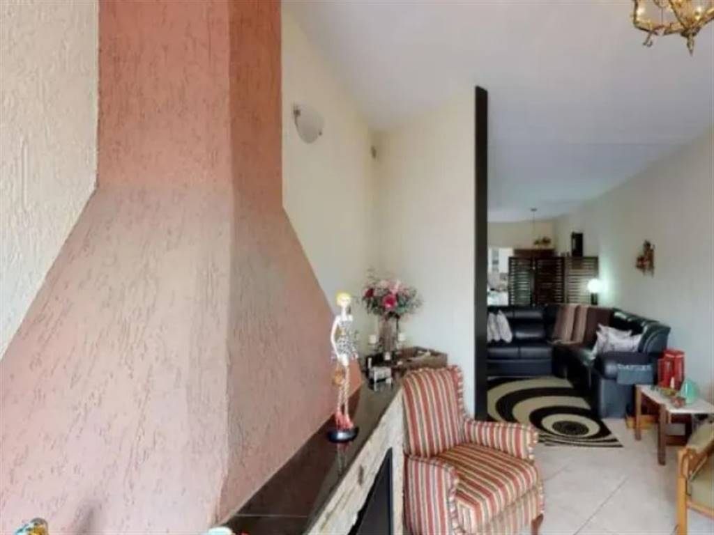 Casa com 5 quartos e 254 m² em Vila Guilhermina, Praia Grande