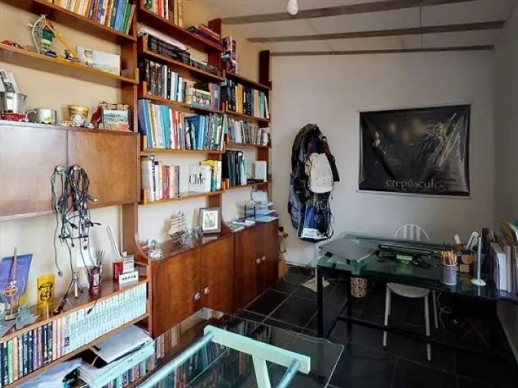 Casa com 5 quartos e 254 m² em Vila Guilhermina, Praia Grande