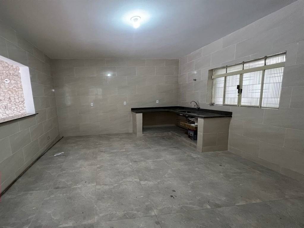 Casa com 3 quartos e 200 m² em Vila Guilhermina, Praia Grande
