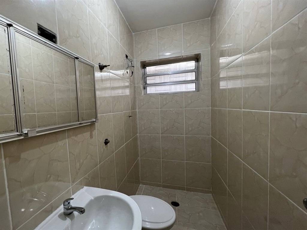 Casa com 3 quartos e 200 m² em Vila Guilhermina, Praia Grande