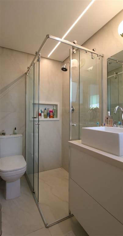 Apartamento com 3 quartos e 135 m² em Vila Guilhermina, Praia Grande