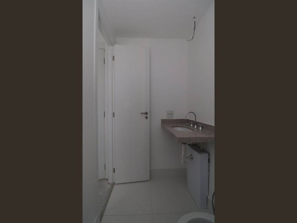 Apartamento com 2 quartos e 64 m² em Vila Guilhermina, Praia Grande