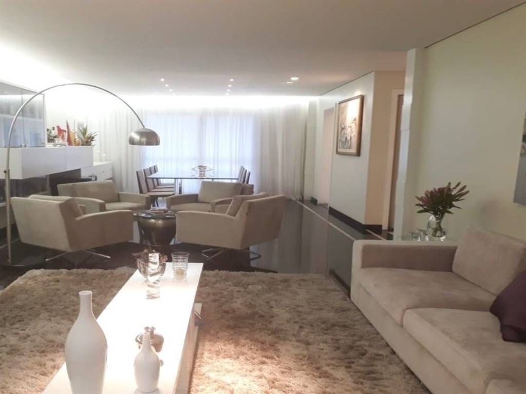 Apartamento com 3 quartos e 250 m² em Vila Guilhermina, Praia Grande
