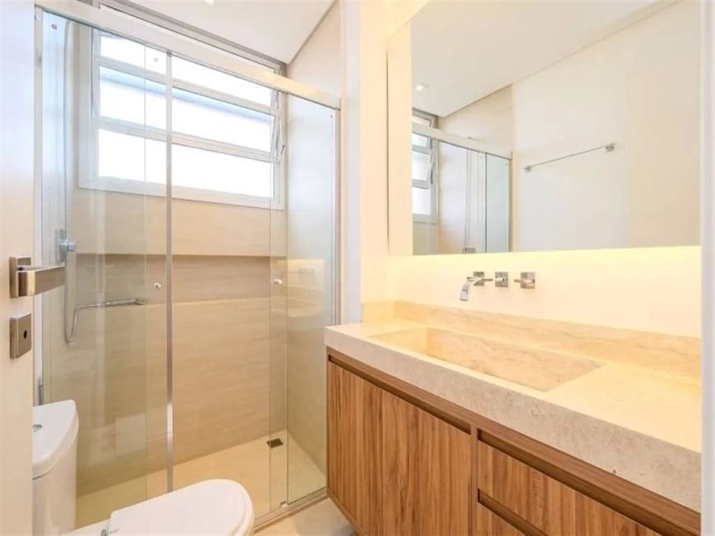 Apartamento com 3 quartos e 140 m² em Vila Guilhermina, Praia Grande