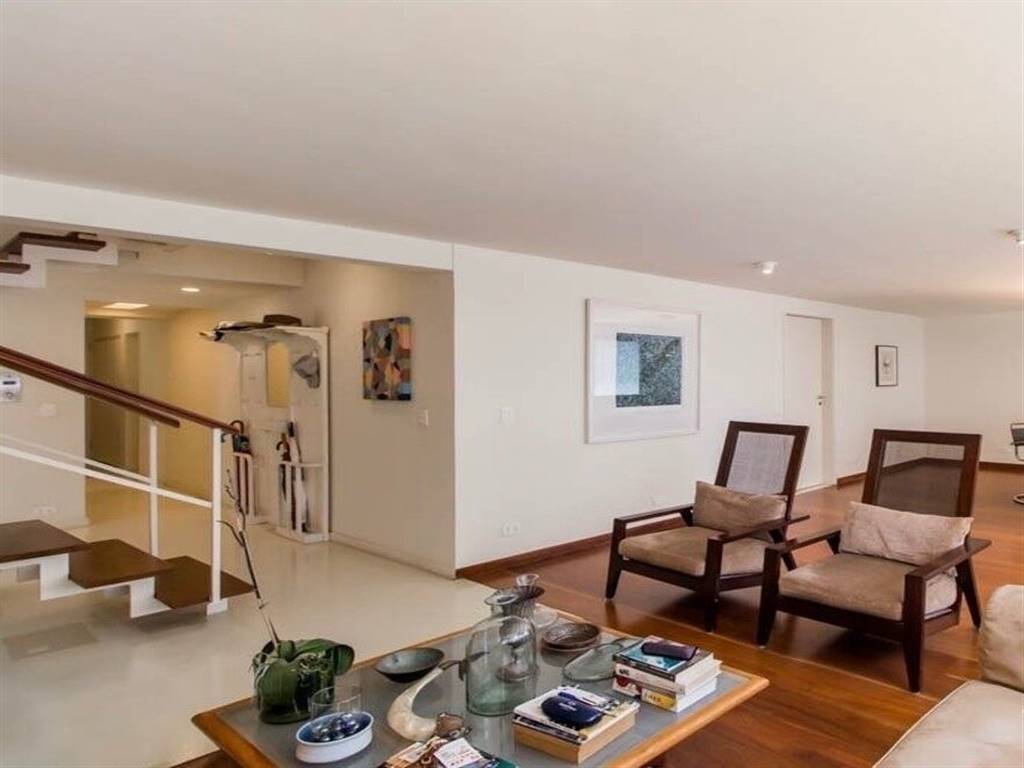Apartamento com 3 quartos e 300 m² em Vila Guilhermina, Praia Grande