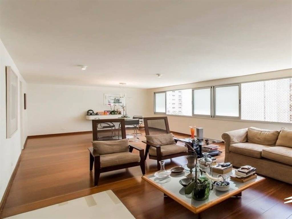 Apartamento com 3 quartos e 300 m² em Vila Guilhermina, Praia Grande