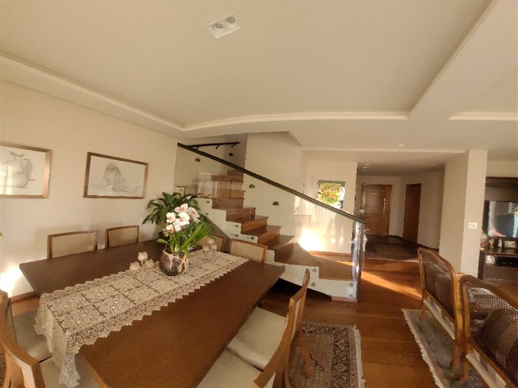Apartamento com 3 quartos e 275 m² em Vila Guilhermina, Praia Grande
