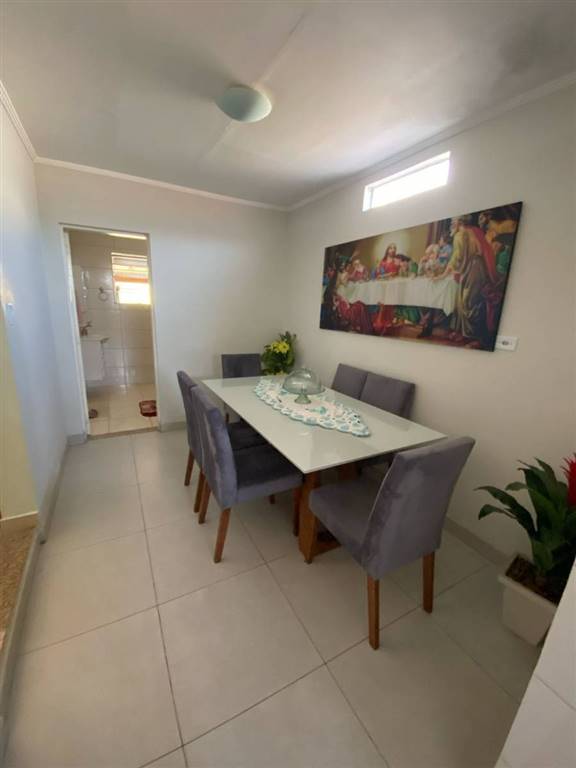 Casa com 3 quartos e 290 m² em Vila Guilhermina, Praia Grande