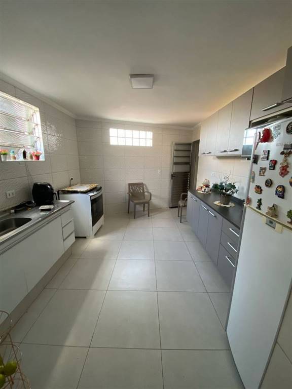 Casa com 3 quartos e 290 m² em Vila Guilhermina, Praia Grande