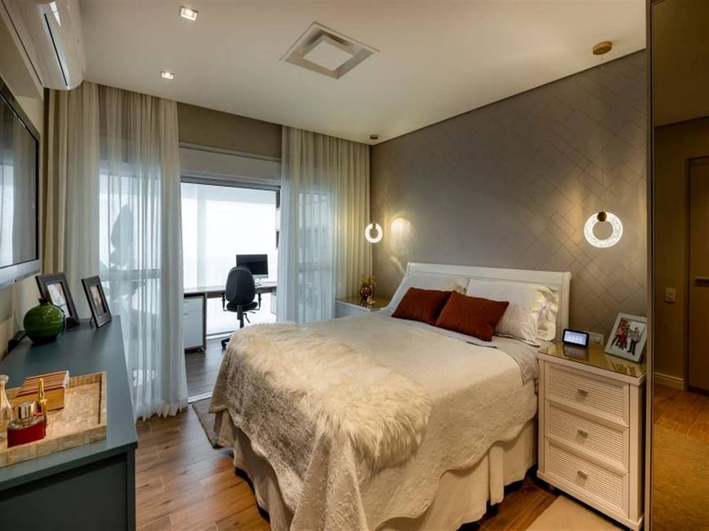 Apartamento com 3 quartos e 172 m² em Vila Guilhermina, Praia Grande
