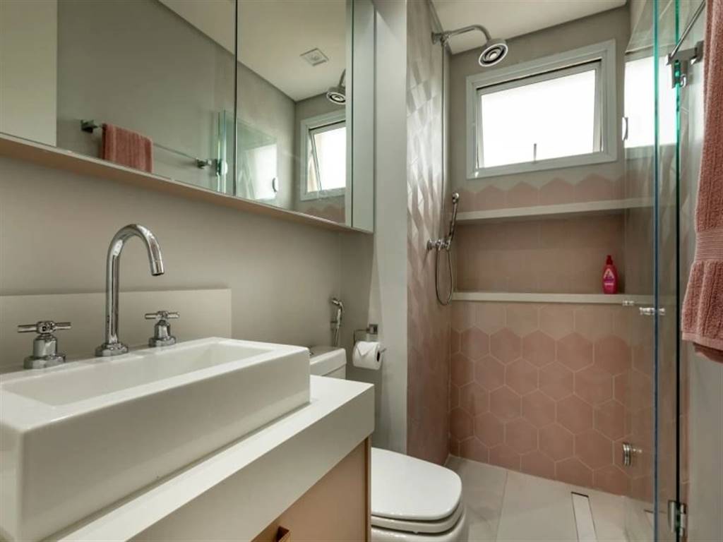Apartamento com 3 quartos e 172 m² em Vila Guilhermina, Praia Grande