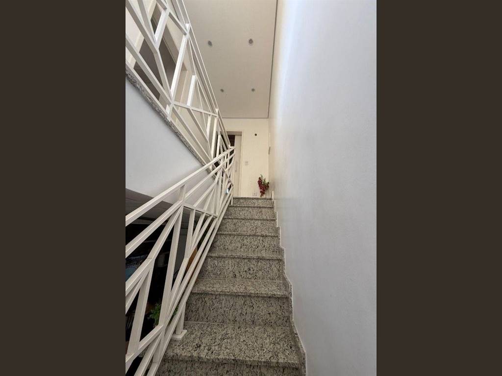 Casa com 4 quartos e 148 m² em Vila Guilhermina, Praia Grande